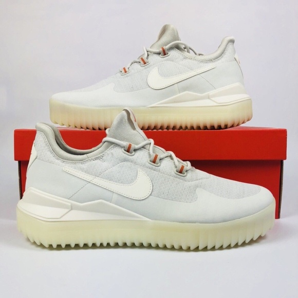 nike air wild light bone